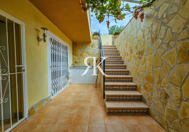 Resale - Semi-detached Villa  - Rojales - Ciudad Quesada