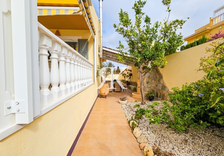 Resale - Semi-detached Villa  - Rojales - Ciudad Quesada