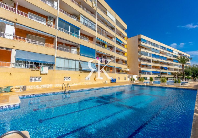 Revente - Appartement - Torrevieja - Punta Prima