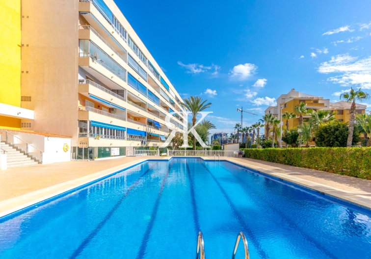 Herverkoop - Appartement - Torrevieja - Punta Prima