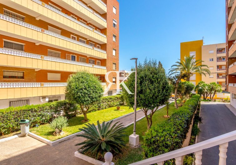 Herverkoop - Appartement - Torrevieja - Punta Prima