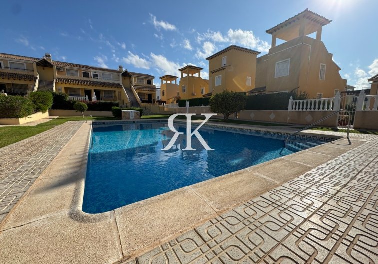 Herverkoop - Penthouse - Orihuela Costa - Villamartín