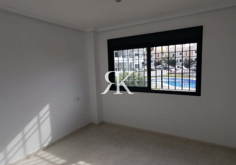 Herverkoop - Appartement - Orihuela - Campoamor