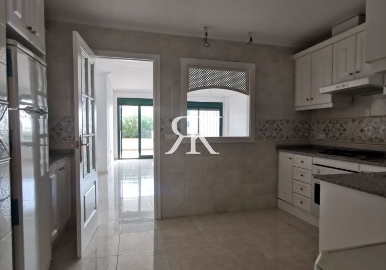 Resale - Apartment - Orihuela - Campoamor