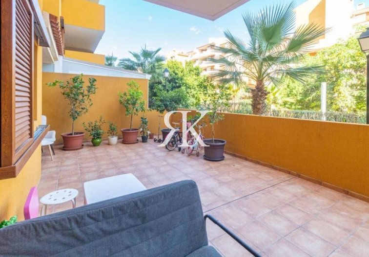 Segunda mano - Apartamento  - Torrevieja - Punta Prima