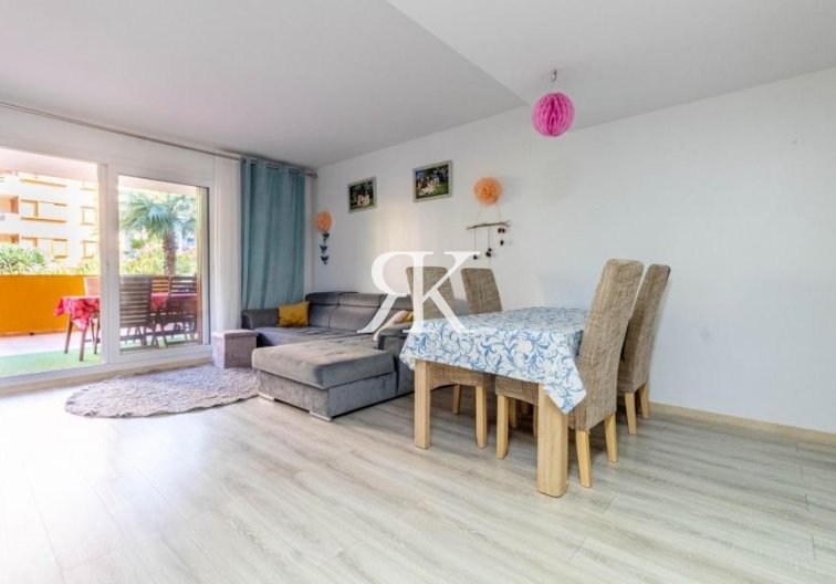 Wiederverkauf - Wohnung - Torrevieja - Punta Prima