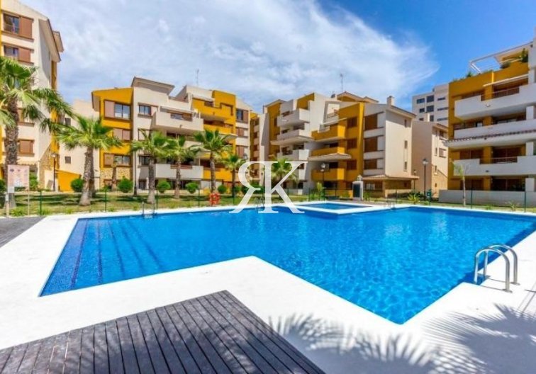 Resale - Apartment - Torrevieja - Punta Prima