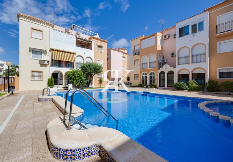 Resale - Apartment - Torrevieja - Los Náufragos