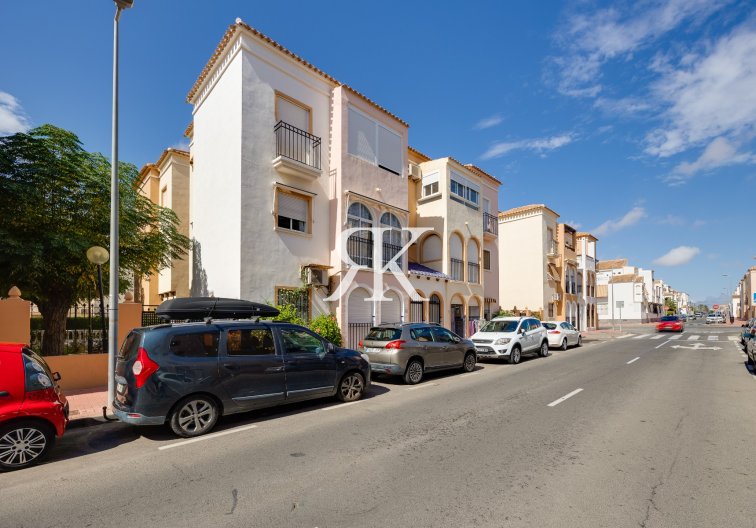 Herverkoop - Appartement - Torrevieja - Los Náufragos