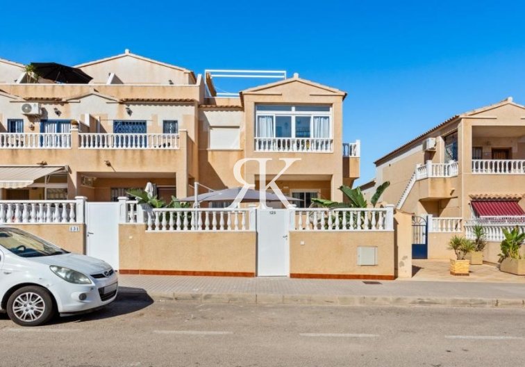 Resale - Apartment - Torrevieja - Punta Prima