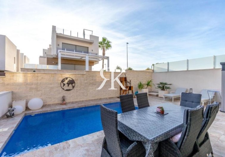 Resale - Detached Villa - Orihuela Costa - Las Filipinas