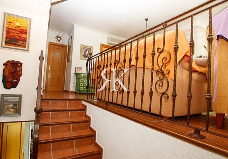 Resale - Townhouse - Los Montesinos