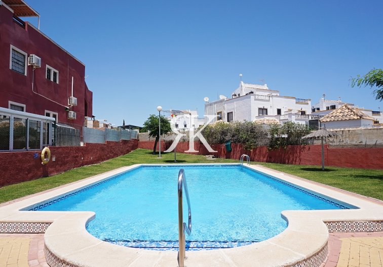 Segunda mano - Apartamento  - Orihuela Costa - Los Altos