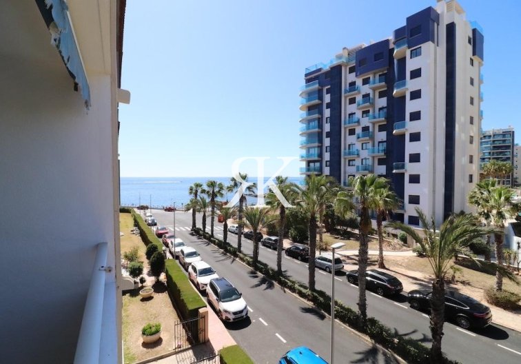 Segunda mano - Apartamento  - Torrevieja - Punta Prima