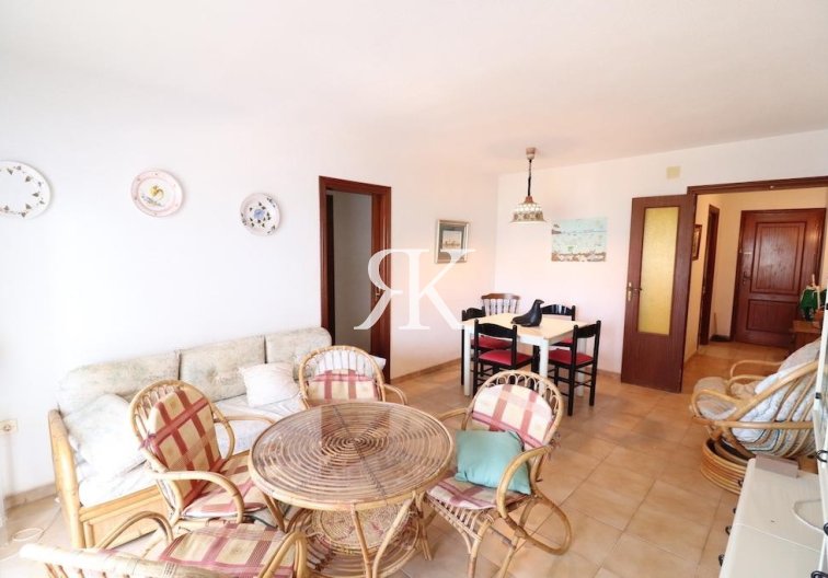 Resale - Apartment - Torrevieja - Punta Prima