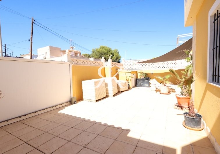 Herverkoop - Halfvrijstaande villa - Orihuela Costa - Cabo Roig 