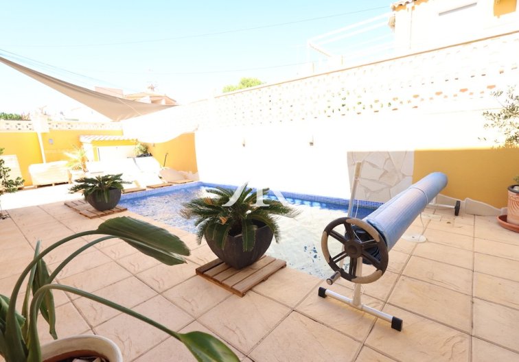 Herverkoop - Halfvrijstaande villa - Orihuela Costa - Cabo Roig 