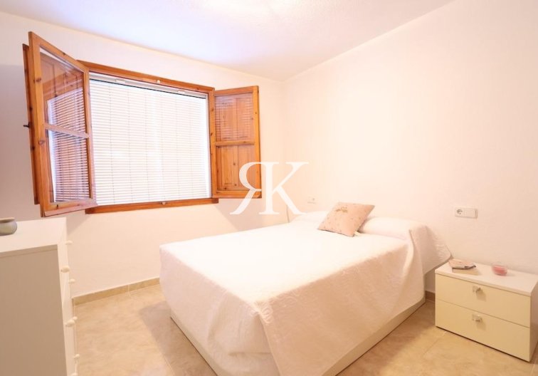 Resale - Apartment - Orihuela Costa - La Regia