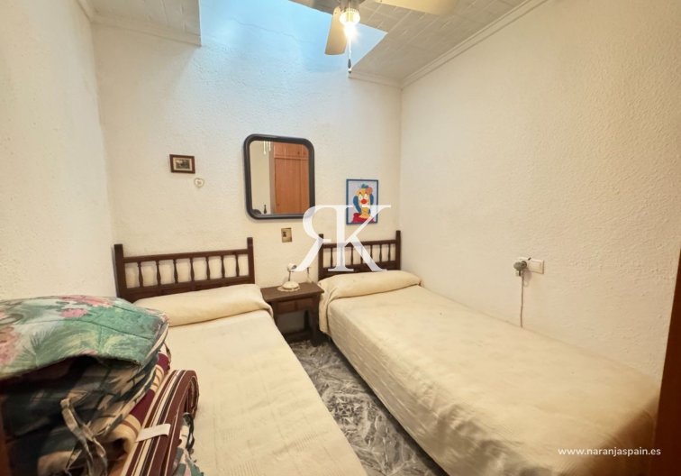 Resale - Bungalow - Guardamar del Segura