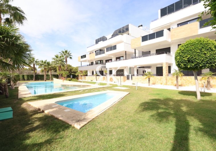 Resale - Apartment - Orihuela Costa - Los Almendros