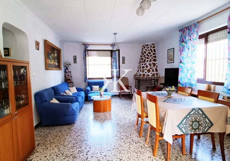 Resale - Detached Villa - Hondón de las Nieves