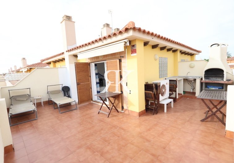 Resale - Semi-detached Villa  - Orihuela Costa - Playa Flamenca