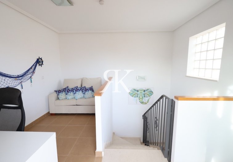 Resale - Semi-detached Villa  - Orihuela Costa - Playa Flamenca