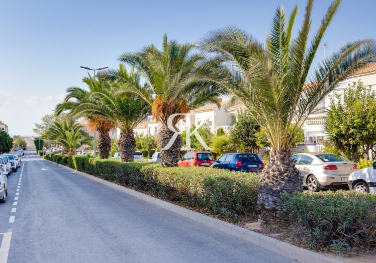 Wiederverkauf - Penthaus - Torrevieja - Playa de los Naúfragos