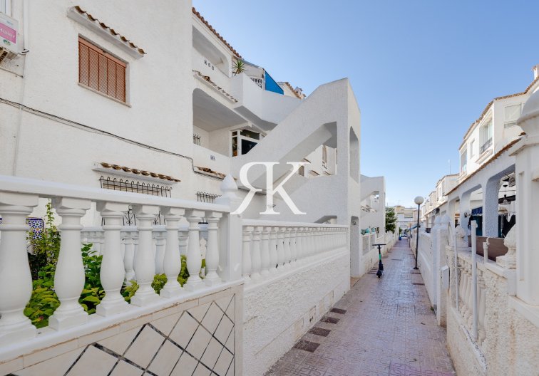 Herverkoop - Penthouse - Torrevieja - Playa de los Naúfragos