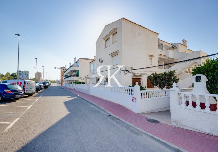 Herverkoop - Penthouse - Torrevieja - Playa de los Naúfragos