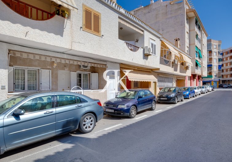 Wiederverkauf - Wohnung - Torrevieja - El Acequión