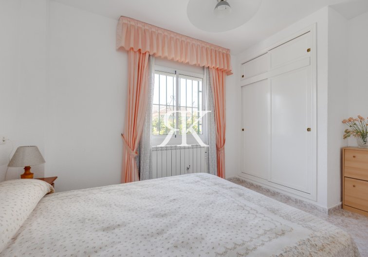 Resale - Apartment - Orihuela Costa - Los Altos