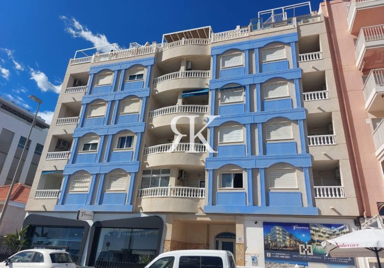 Segunda mano - Apartamento  - Torrevieja - Playa de los Locos