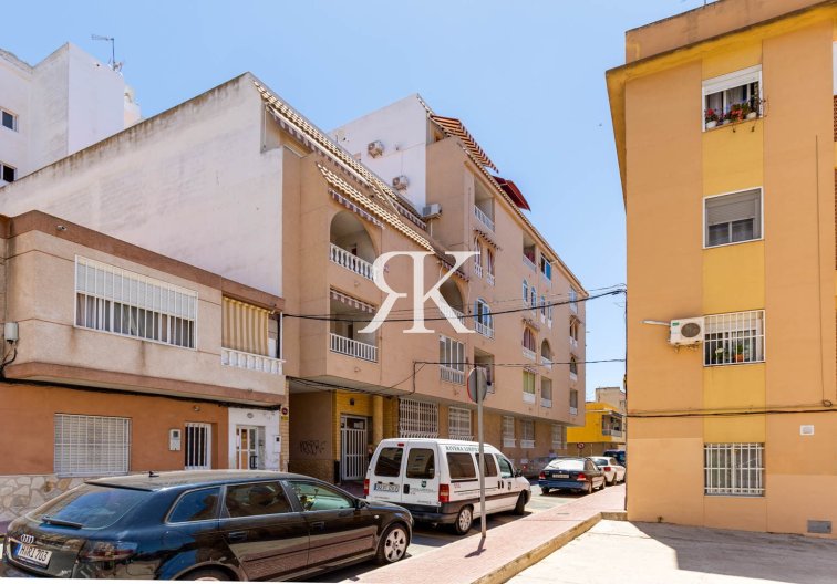 Wiederverkauf - Wohnung - Torrevieja - Centro