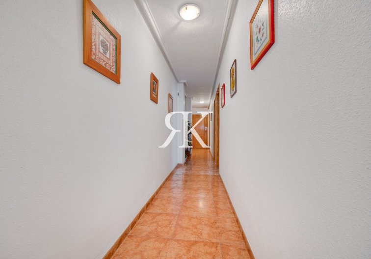 Herverkoop - Appartement - Torrevieja - Centro