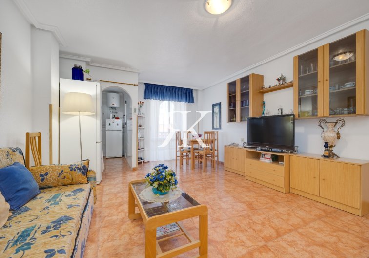 Wiederverkauf - Wohnung - Torrevieja - Centro