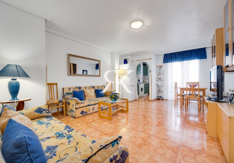 Resale - Apartment - Torrevieja - Centro