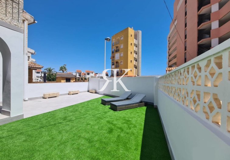 Segunda mano - Apartamento  - Torrevieja - La Mata