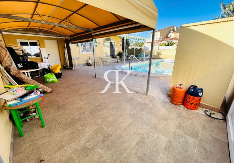 Revente - Villa Individuelle - Torrevieja - El Chaparral