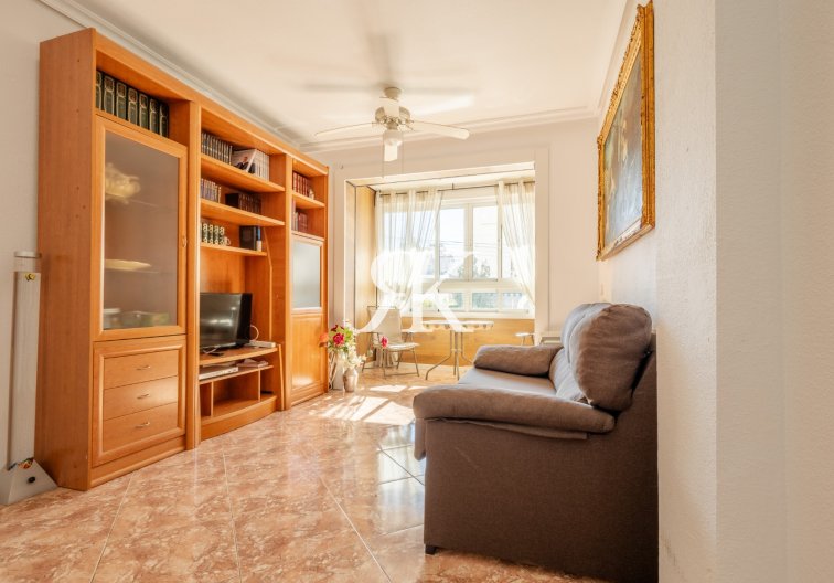 Herverkoop - Appartement - Torrevieja - Centro