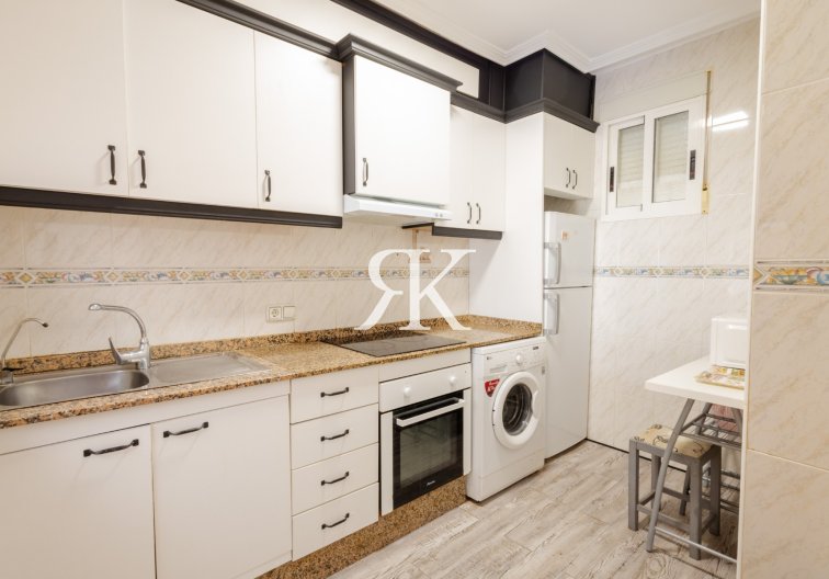 Herverkoop - Appartement - Torrevieja - Centro