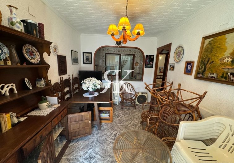 Resale - Bungalow - Guardamar del Segura