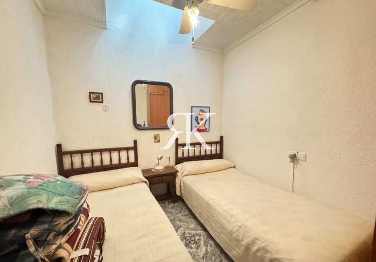 Resale - Bungalow - Guardamar del Segura