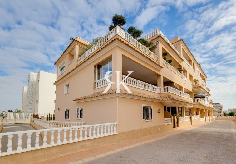 Herverkoop - Appartement - Orihuela Costa - Villamartín