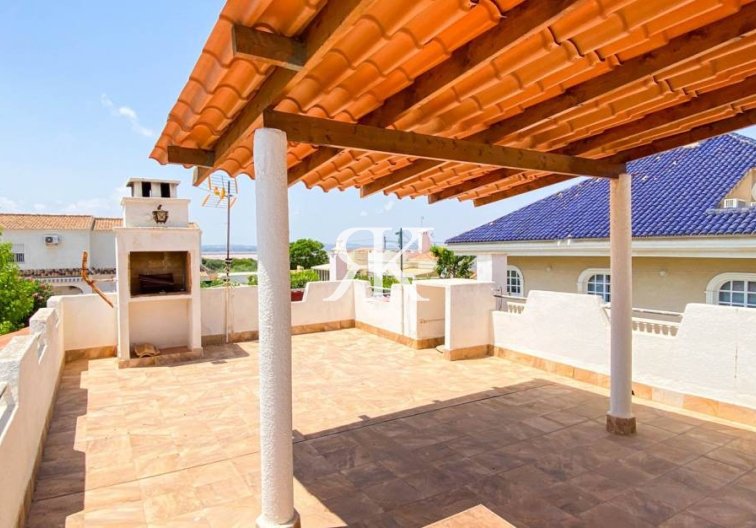 Herverkoop - Vrijstaande villa - Torrevieja - Torreta Florida