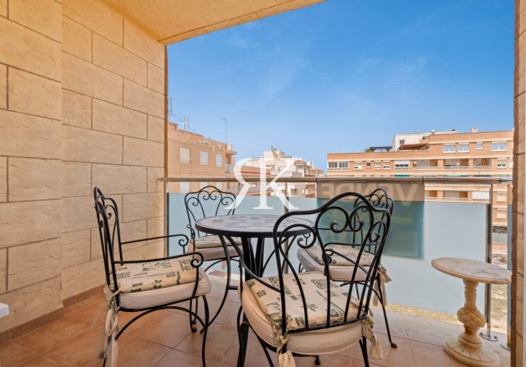 Herverkoop - Appartement - Torrevieja - La Mata