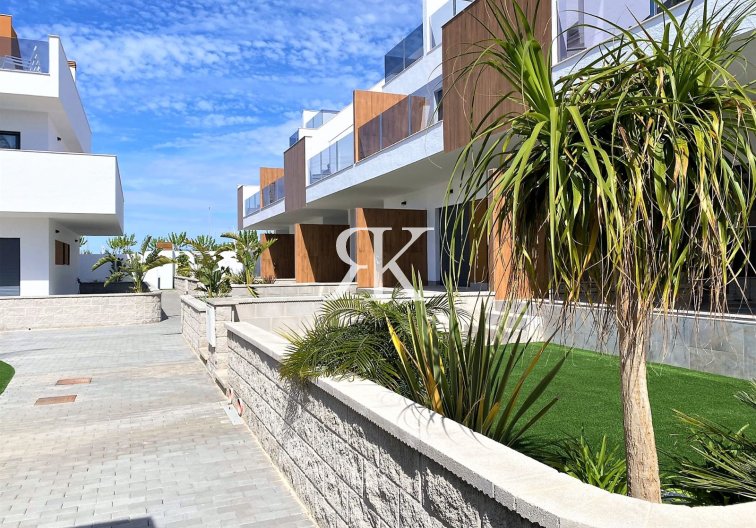 New build Key in hand - Apartment - Pilar de la Horadada