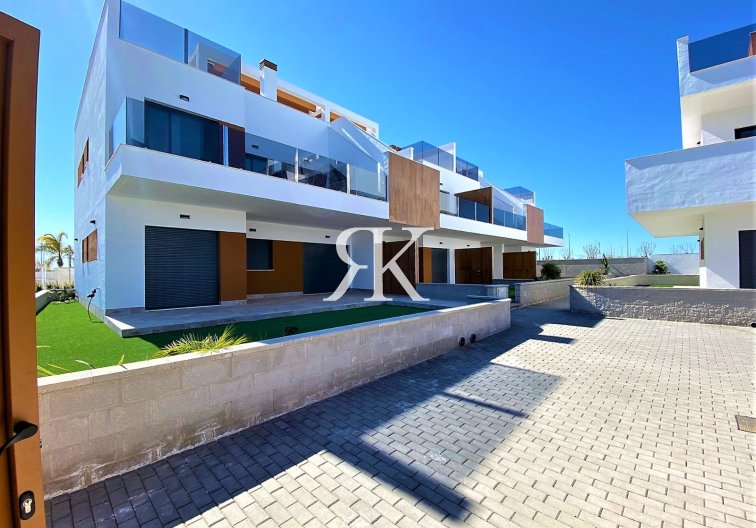 New build Key in hand - Apartment - Pilar de la Horadada