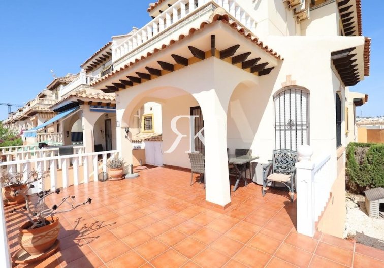 Herverkoop - Halfvrijstaande villa - Orihuela Costa - Lomas de Cabo Roig