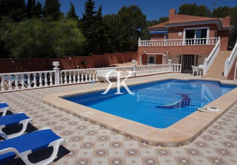 Wiederverkauf - Freistehende Villa - Torrevieja - Los Balcones 